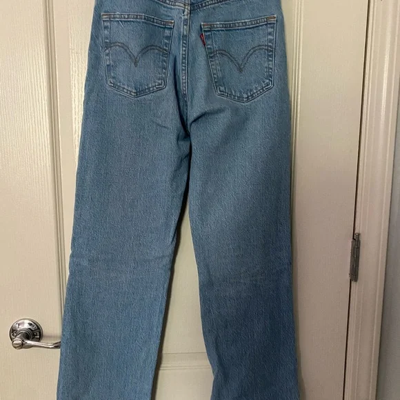 Levi’s ribcage crop boot jeans size 26 - Picture 6 of 6